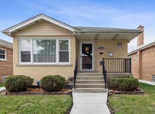 12452 S Laflin St, Calumet Park, IL 60827