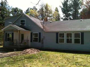 102 W Elm St, Harrison, MI 48625