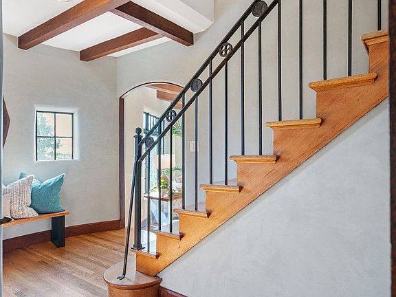 _4_DSC08126 (Custom).jpg