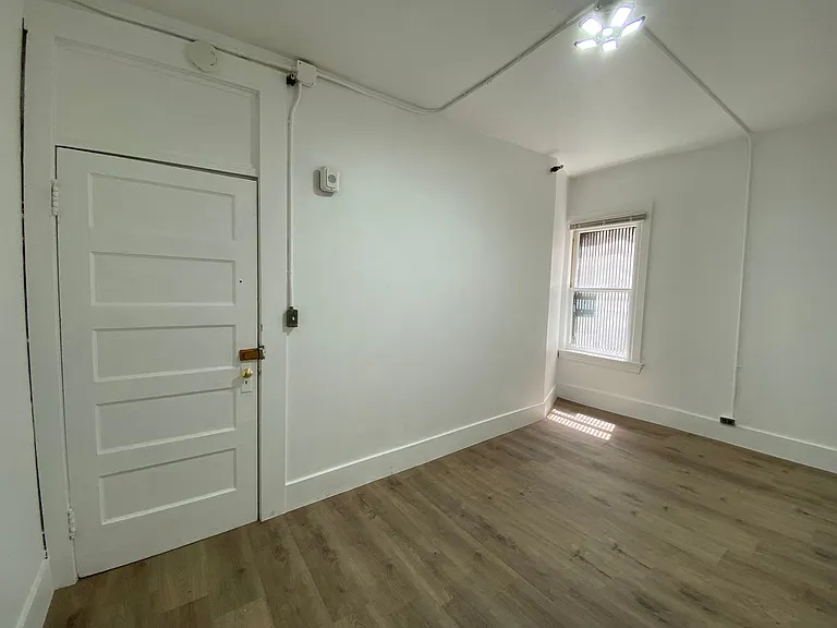 858 Washington St #77 — Photo 3