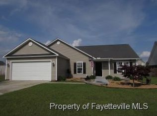 1929 Yellowbrick Rd, Fayetteville, NC 28314