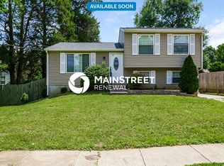 8307 Vaughn Mill Rd, Louisville, KY 40228