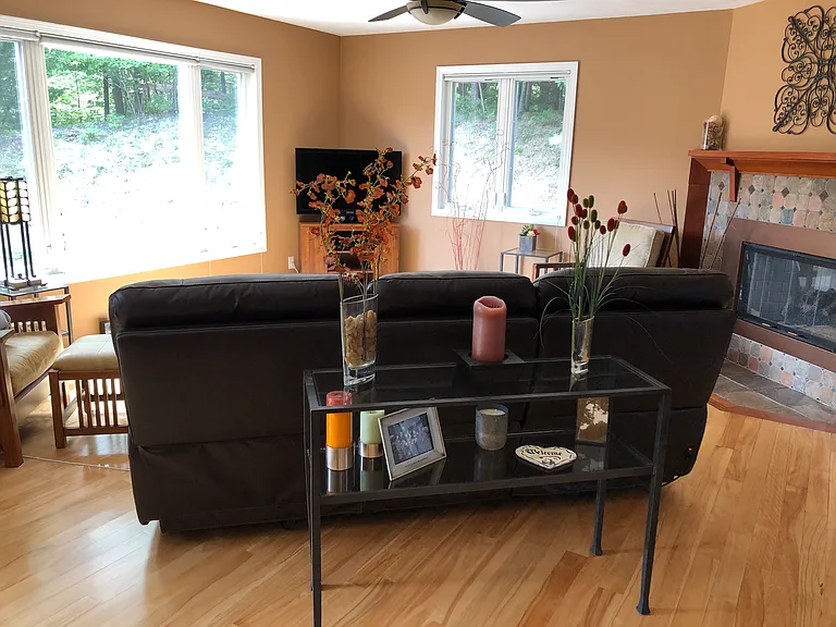 Sherwood Forest Dr — Photo 6