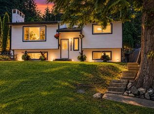 34898 Laburnum Ave, Abbotsford, BC V2S 5J4