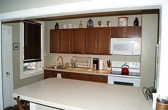 Wow! Beautiful updated kitchen