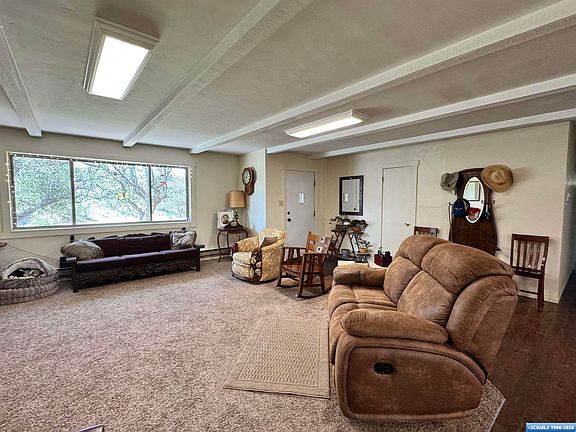3rd image of 253 Rosedale Rd