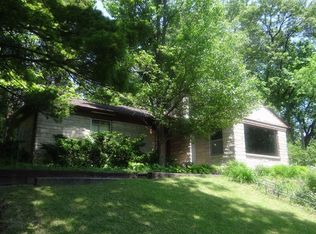 610 Lincolnway Ct, Morrison, IL 61270