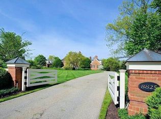 8825 Given Rd, Cincinnati, OH 45243