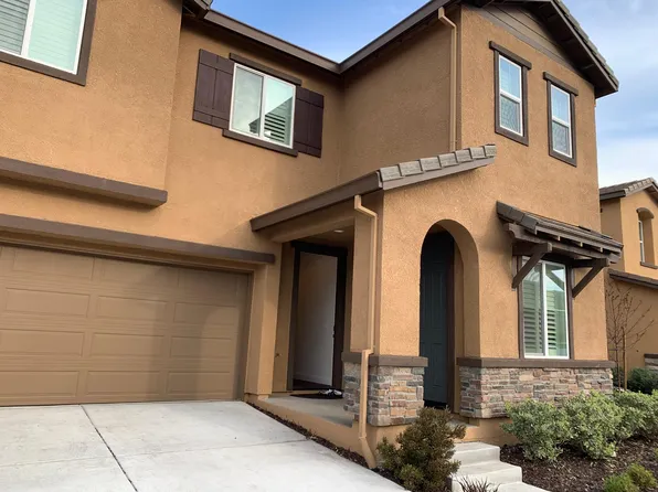 5020 King Pl, Rohnert Park, CA 94928