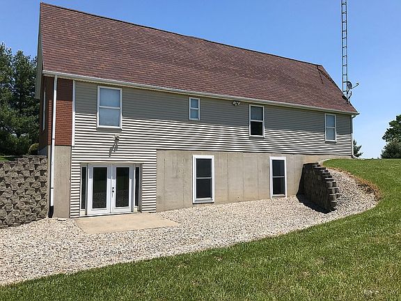 3rd image of 3955 State Road 227 N