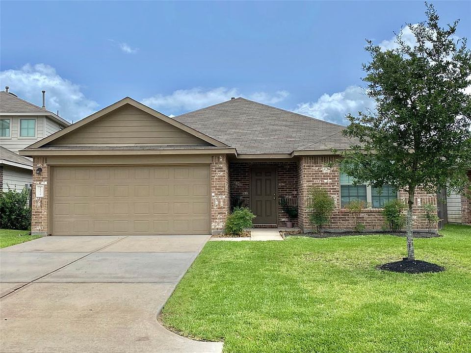 1st image of 23214 Comarca Dr