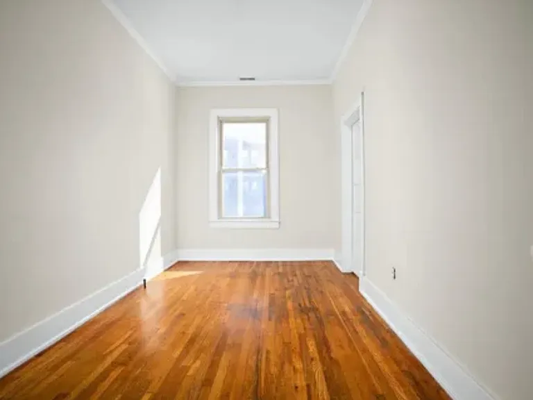 26 N Main St — Photo 3
