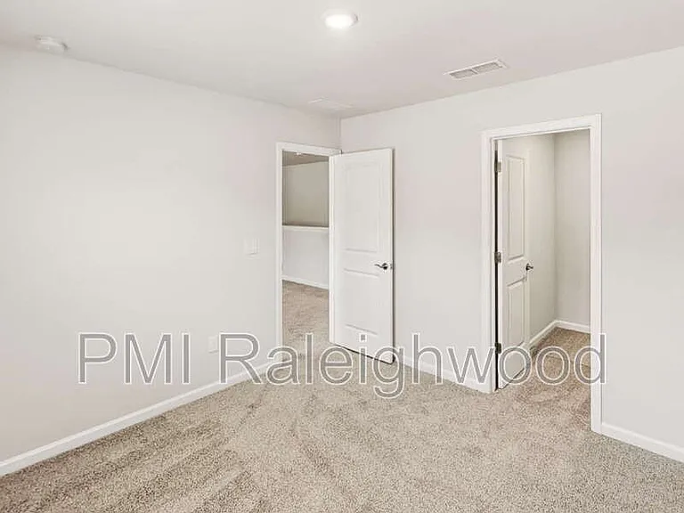600 Westford Dr #96 — Photo 29