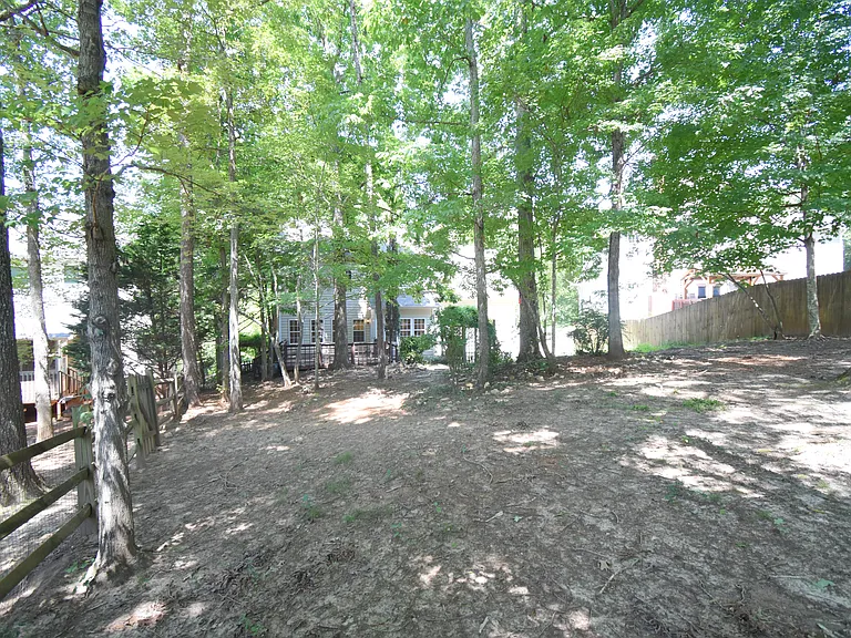 3704 Wind Ridge Pl — Photo 36