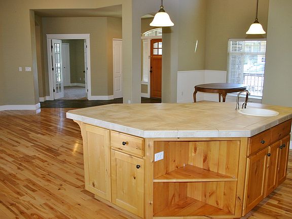 4th image of 61149 Hilmer Creek Dr