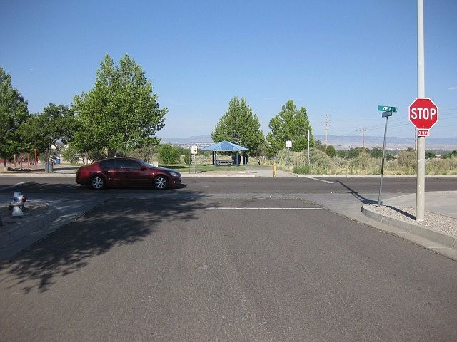 Exterior Neighborhood (street photo)