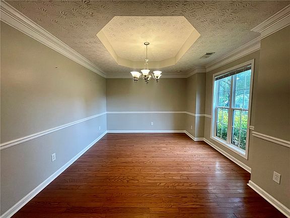 2nd image of 917 Law Dr