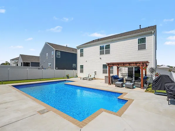 412 Strayhorn St, Piedmont, SC 29673