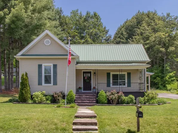 435 Sulpher Spring Rd, Chilhowie, VA 24319