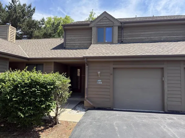W132N8130 Danell DRIVE, Menomonee Falls, WI 53051