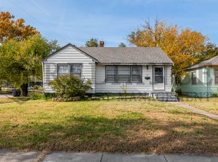 1701 N Floberta Rd, Wichita, KS 67208