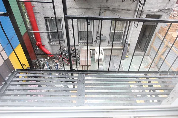 Rented by Bedford 6 Real Estate | media 25