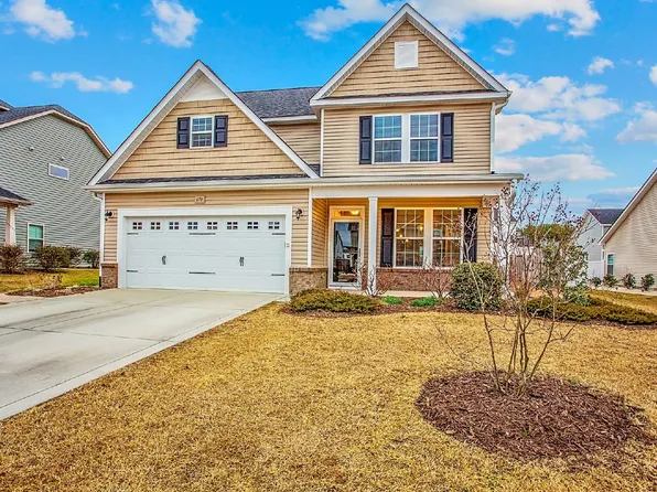 674 Stonebriar Ave, Raeford, NC 28376