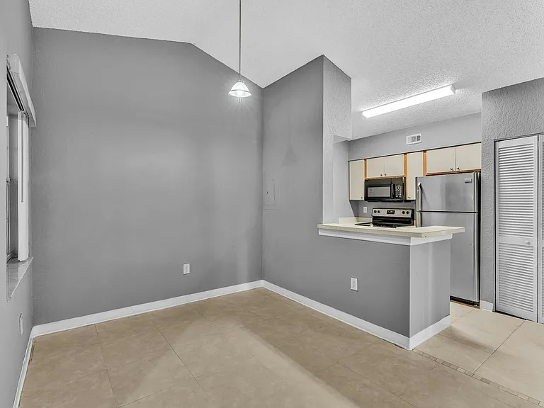 5200 NW 31st Ave #43 — Photo 23