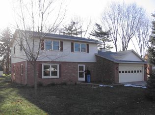 918 Catalpa Cir, Troy, OH 45373