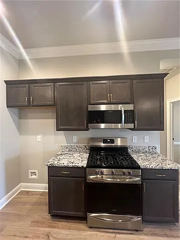 557 Claiborne Trails Dr — Photo 14