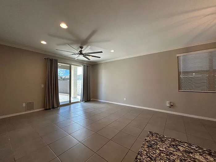 4473 W Suncup Dr — Photo 16