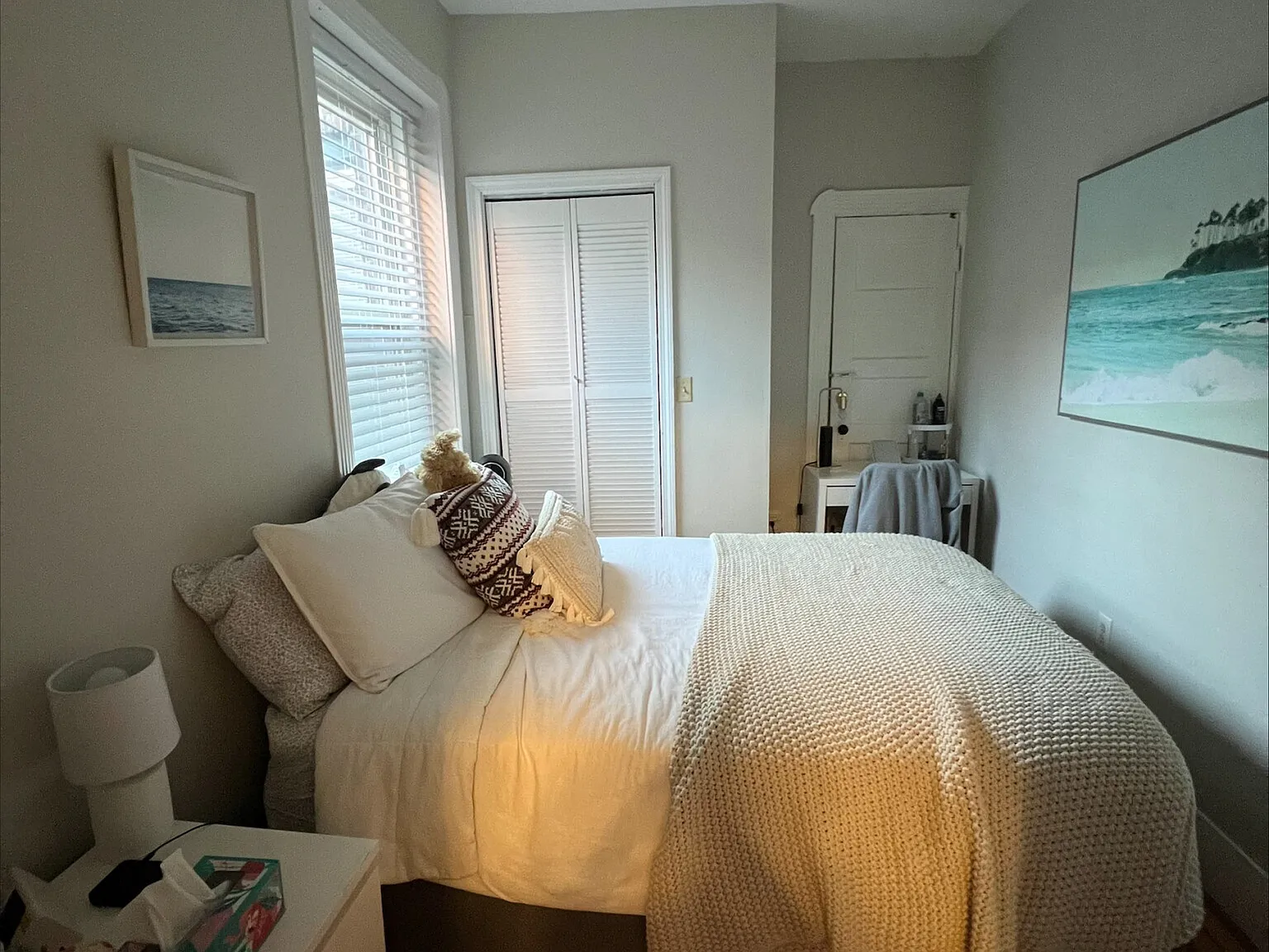 2 bed, 720 sqft, $3,700 — Photo 3