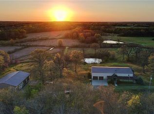 5455 E Zodiac Rd, Liberal, MO 64762