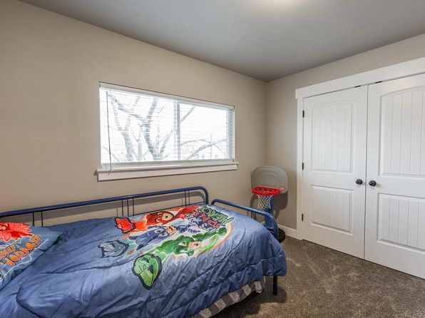 1385 N Amiron Way APT B