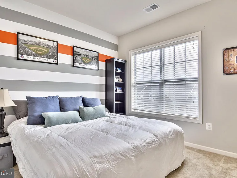 23487 Logans Ridge Ter — Photo 15