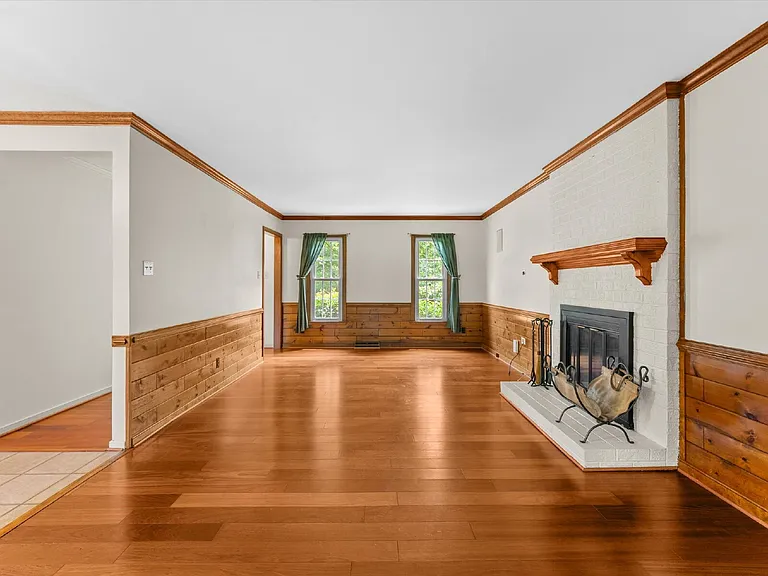 10948 Sunset Hills Dr — Photo 18