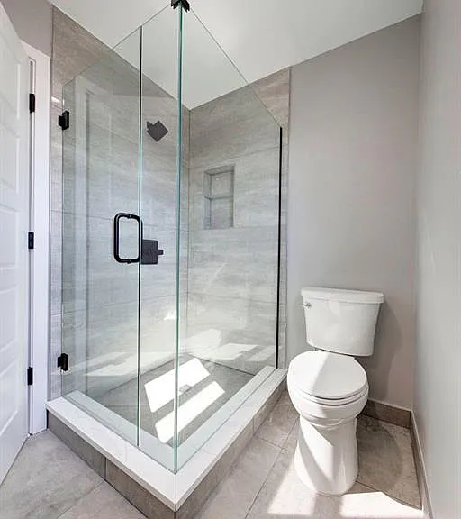 2808 Goodrich St — Photo 16