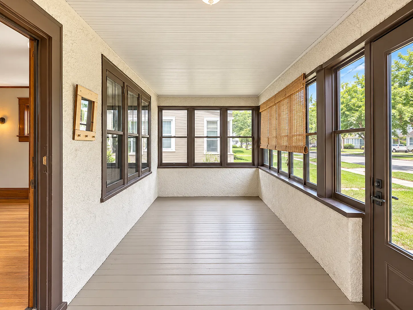 3 bed, $2,295 — Photo 2