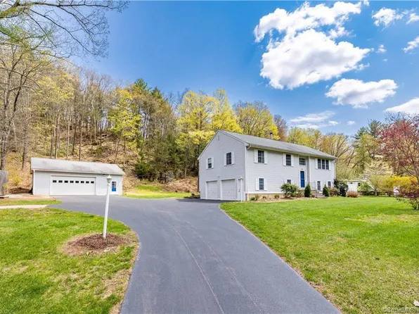 390 Farmington River Turnpike, New Hartford, CT 06098