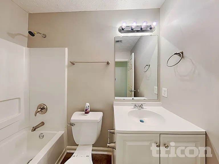 1455 Enchanted Forest Dr — Photo 16