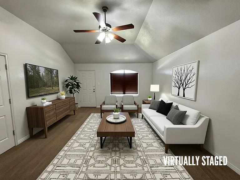 1204 Cinch Dr — Photo 3