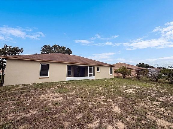 2nd image of 1037 Highland Crest Cir