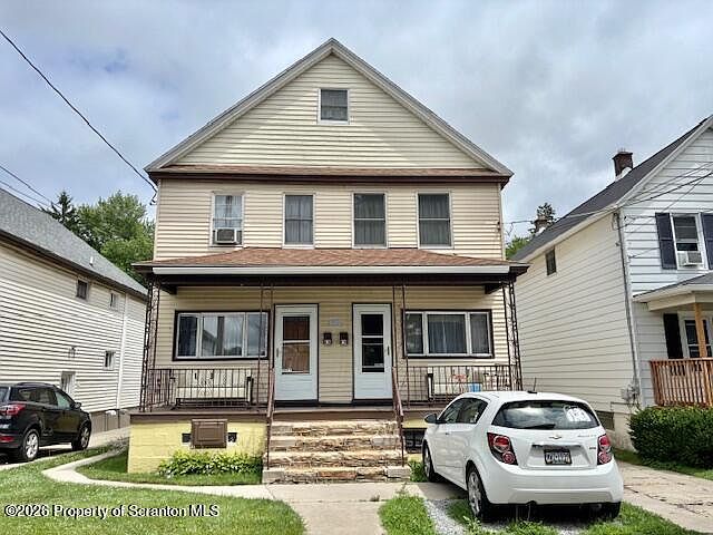 1st image of 614 Boulevard Ave