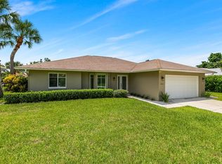 2552 Longboat Dr, Naples, FL 34104