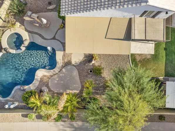 610 W SERENO Drive, Gilbert, AZ 85233
