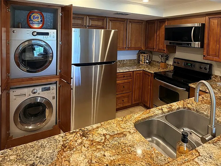 5020 Bayshore Blvd #303 — Photo 5