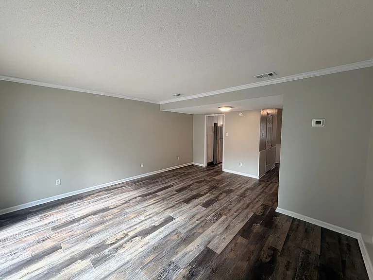 Center Town Condominiums — Photo 90