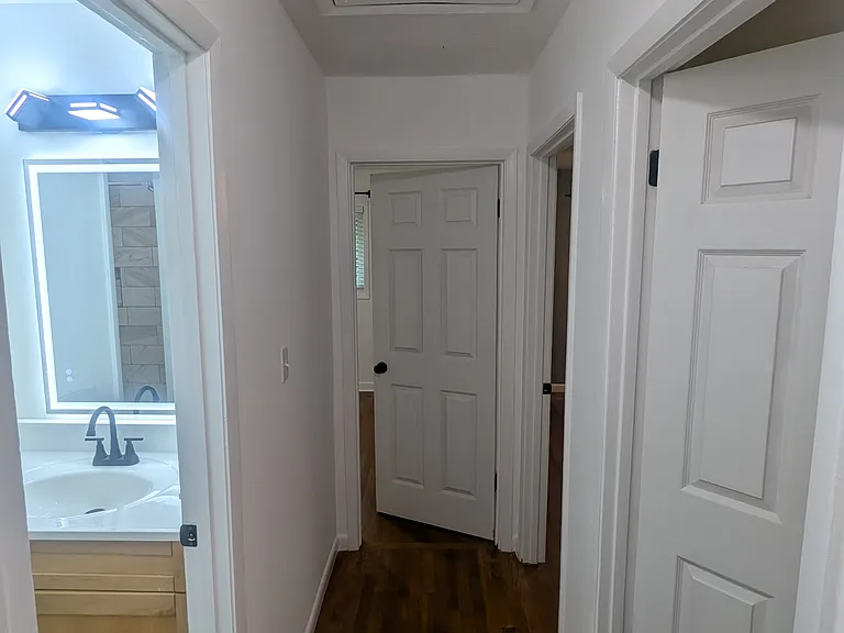 2180 Stockbridge Dr #A — Photo 14