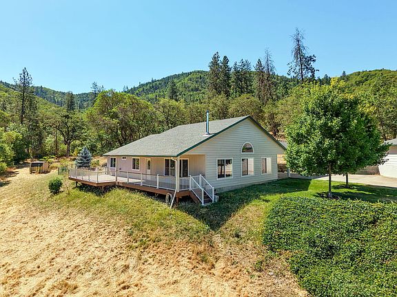 5th image of 620 Wards Creek Rd