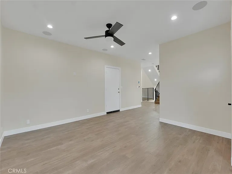 4530 Ensenada Dr — Photo 21